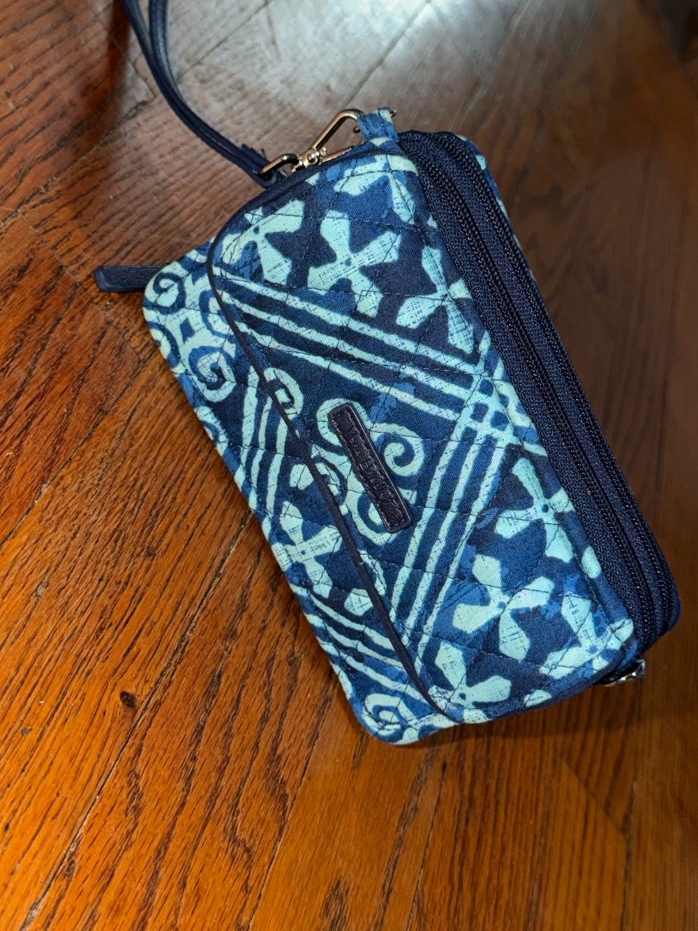Vera Bradley Navy and Light Blue Geometric Quilted Wristlet